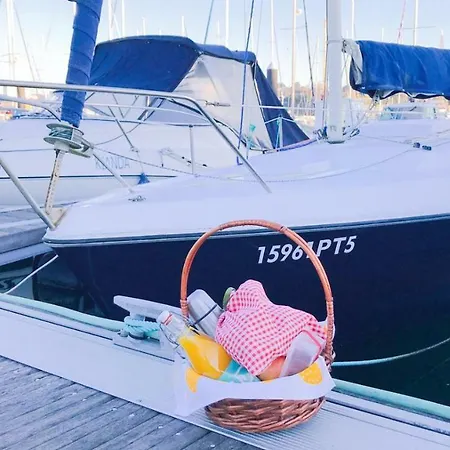Veleiro D'ouro Hotel en barco